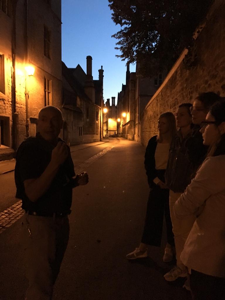 Oxford Ghost Tour the Devil in Brasenose Lane